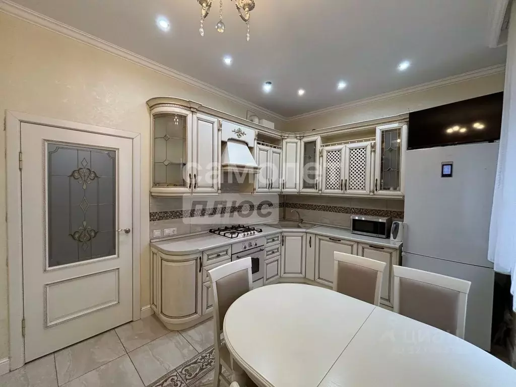 Дом в Курская область, Курский район, Щетинский сельсовет, пос. ... - Фото 1