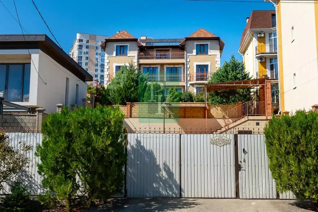 Дом в Севастополь ул. Парковая, 10/7 (764 м) - Фото 2