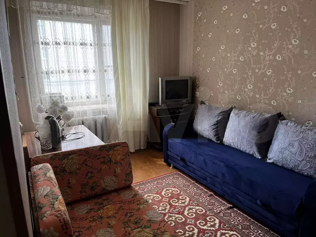 Комната 13 м в 4-к., 8/9 эт. - Фото 0
