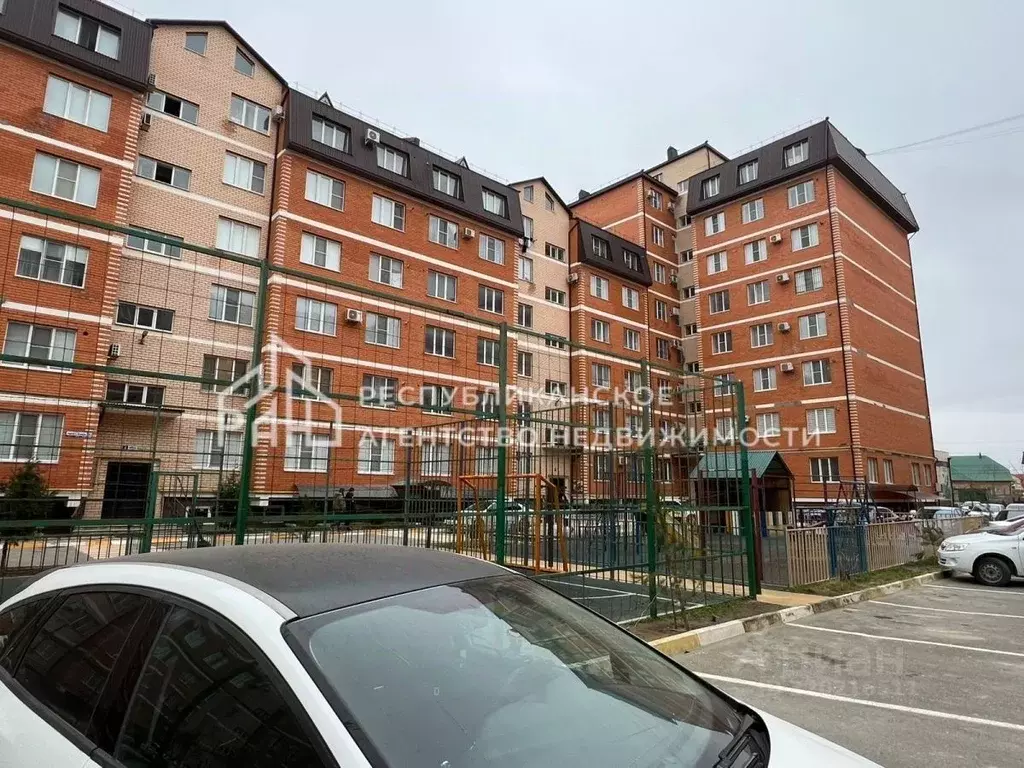 3-к кв. Дагестан, Каспийск ул. Приморская, 16литЗ (111.0 м) - Фото 0