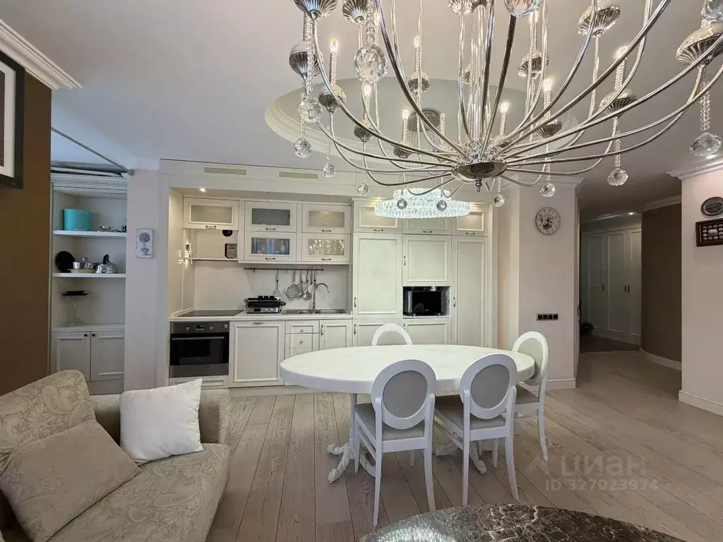 3-к кв. Московская область, Одинцовский городской округ, с. Ромашково ... - Фото 2