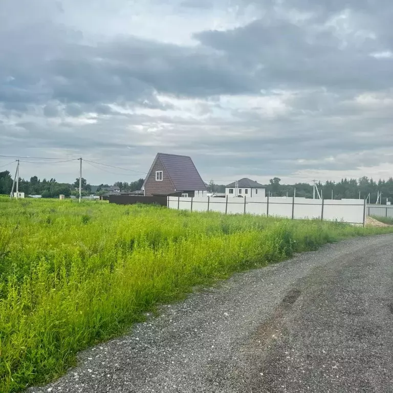 Участок в Московская область, Наро-Фоминский городской округ, д. ... - Фото 1