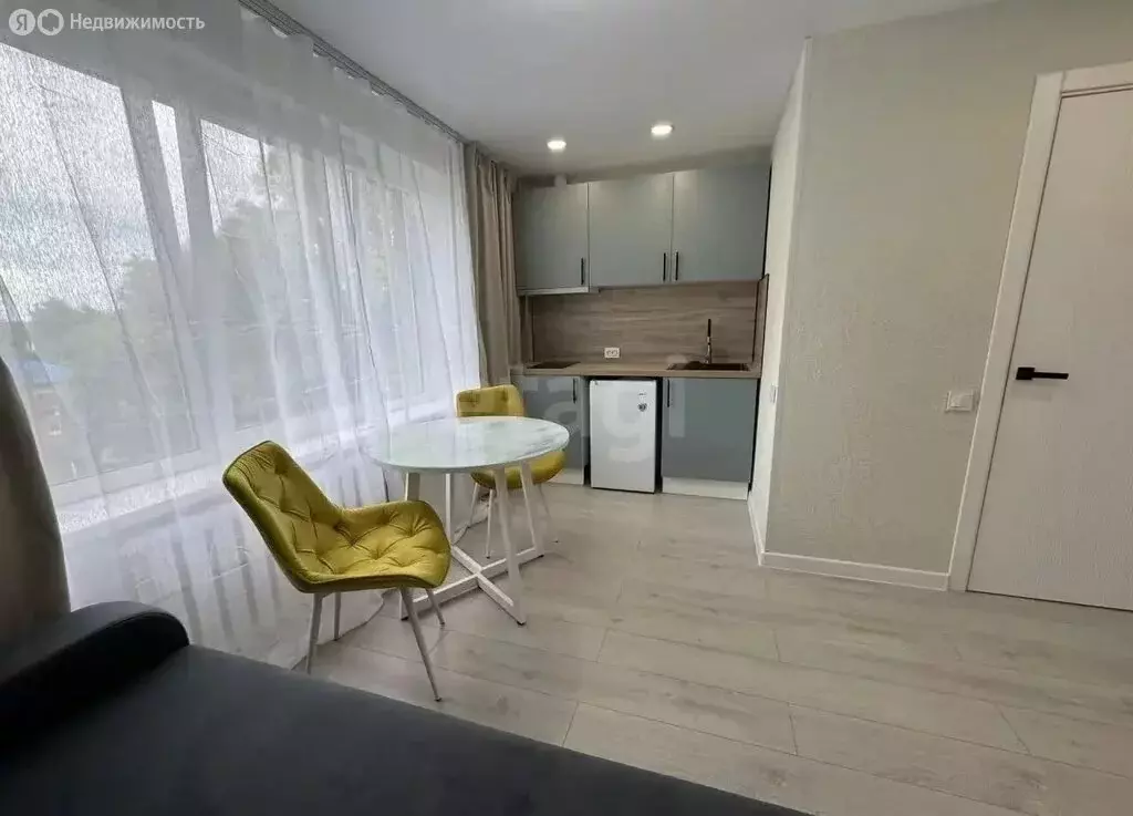 Квартира-студия: Калининград, улица Александра Невского, 36 (17.5 м) - Фото 1