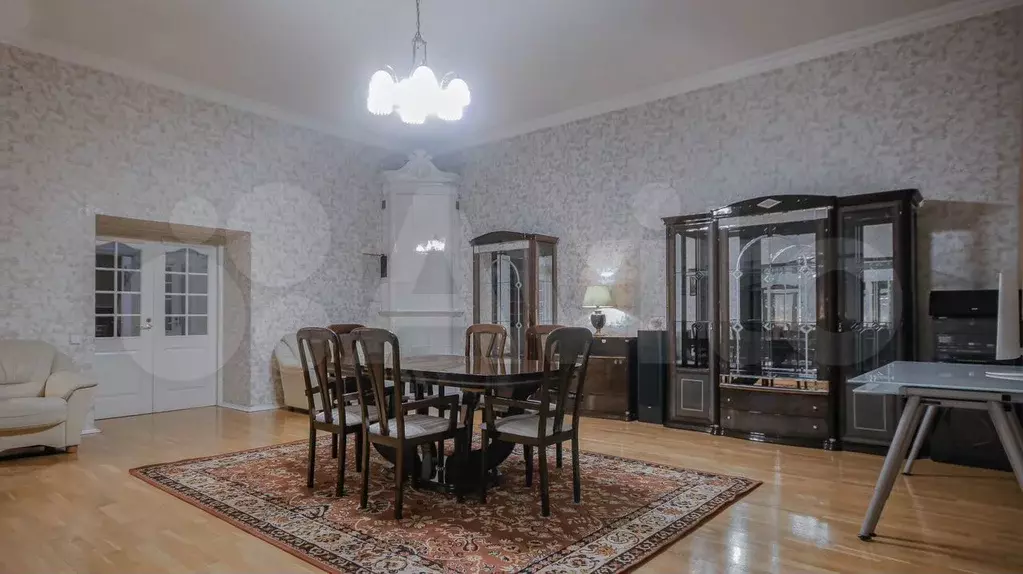 3-к. квартира, 175 м, 1/3 эт. - Фото 1