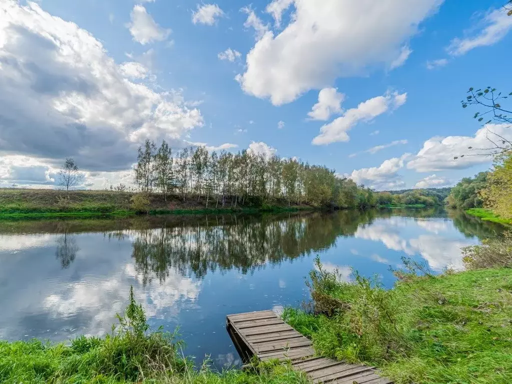 Участок в Московская область, Одинцовский городской округ, пос. ... - Фото 0