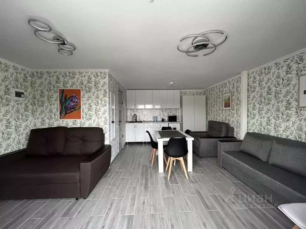 Дом в Воронежская область, Рамонь рп ул. Победы, 17Е (30 м) - Фото 0