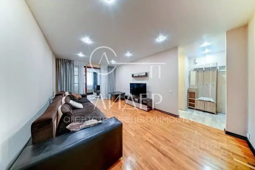 2-к кв. Краснодарский край, Сочи Гагарина мкр, бул. Цветной, 31 (54.7 ... - Фото 2