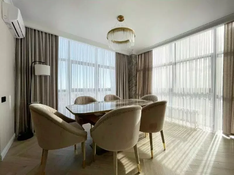 5-к кв. Ставропольский край, Ставрополь ул. Ленина, 245 (163.9 м) - Фото 1