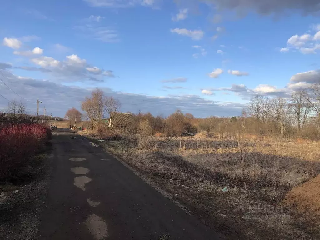 Участок в Калужская область, Малоярославецкий район, Михеево с/пос, д. ... - Фото 0