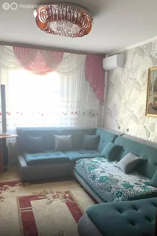 4-комнатная квартира: Волгодонск, Гаражная улица, 187 (79.8 м) - Фото 1