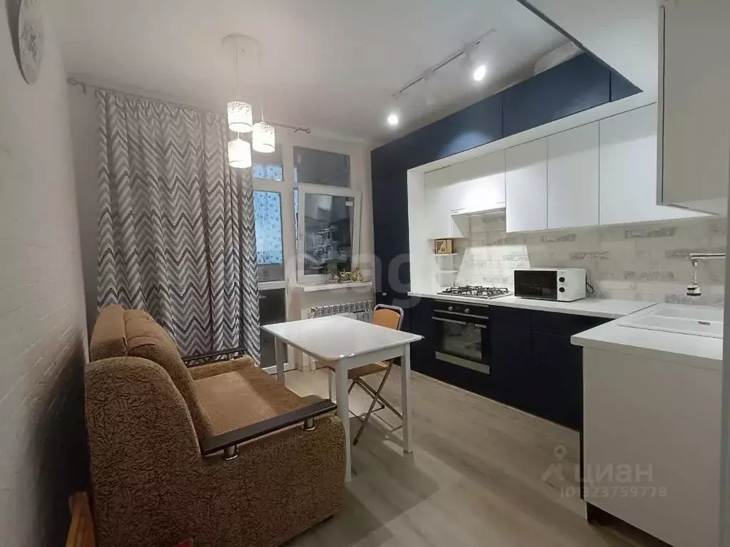 1-к кв. Крым, Симферополь ул. Батурина (38.9 м) - Фото 1