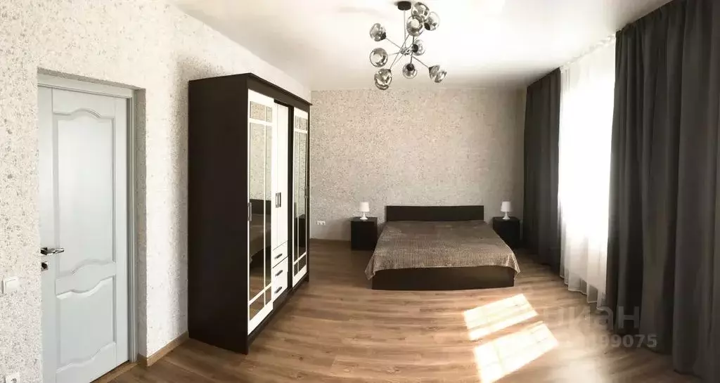 Дом в Калининградская область, Зеленоградск ул. Венская, 34 (200 м) - Фото 1