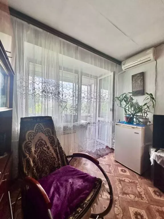 3-к кв. Хабаровский край, Хабаровск Ремесленная ул., 23 (57.2 м) - Фото 0