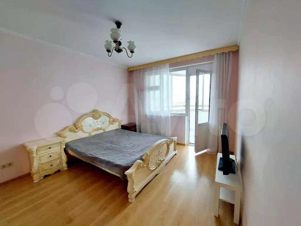 2-к. квартира, 64 м, 13/17 эт. - Фото 0