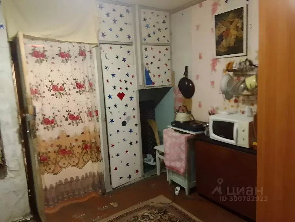 Комната Татарстан, Зеленодольск ул. Чапаева, 1 (14.0 м) - Фото 0