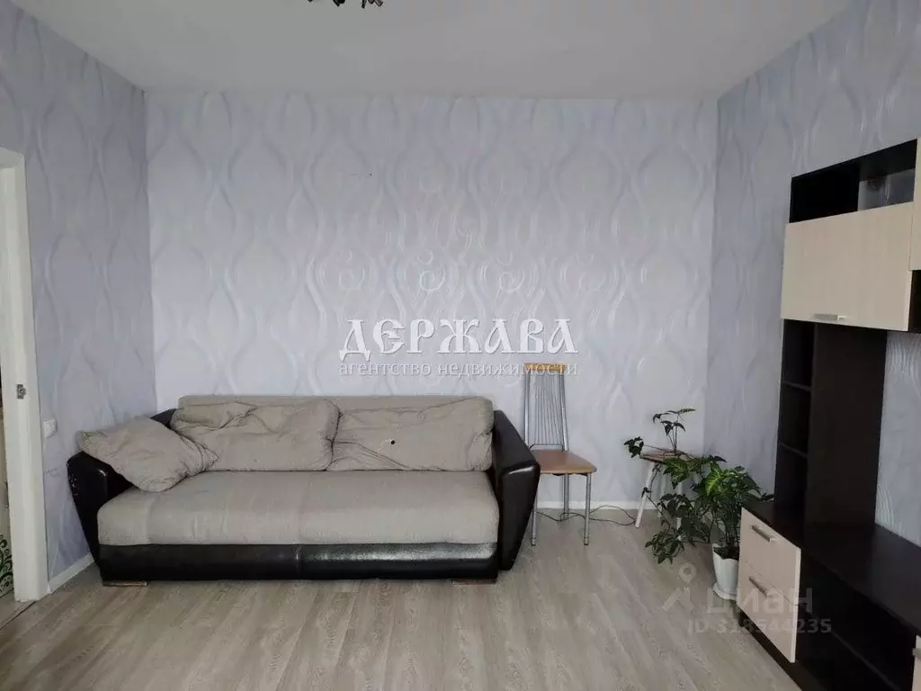 1-к кв. Белгородская область, Старый Оскол Северный мкр, 8 (40.0 м) - Фото 0