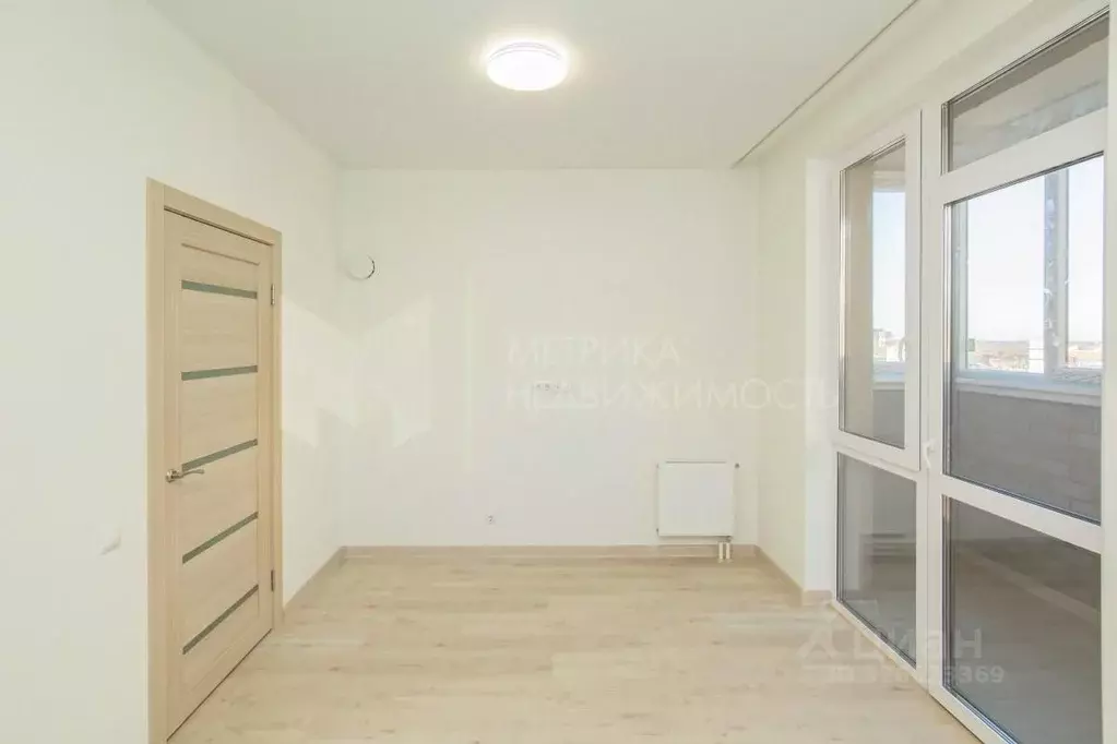 1-к кв. Тюменская область, Тюмень ул. 2-я Луговая, 24к2 (41.6 м) - Фото 1