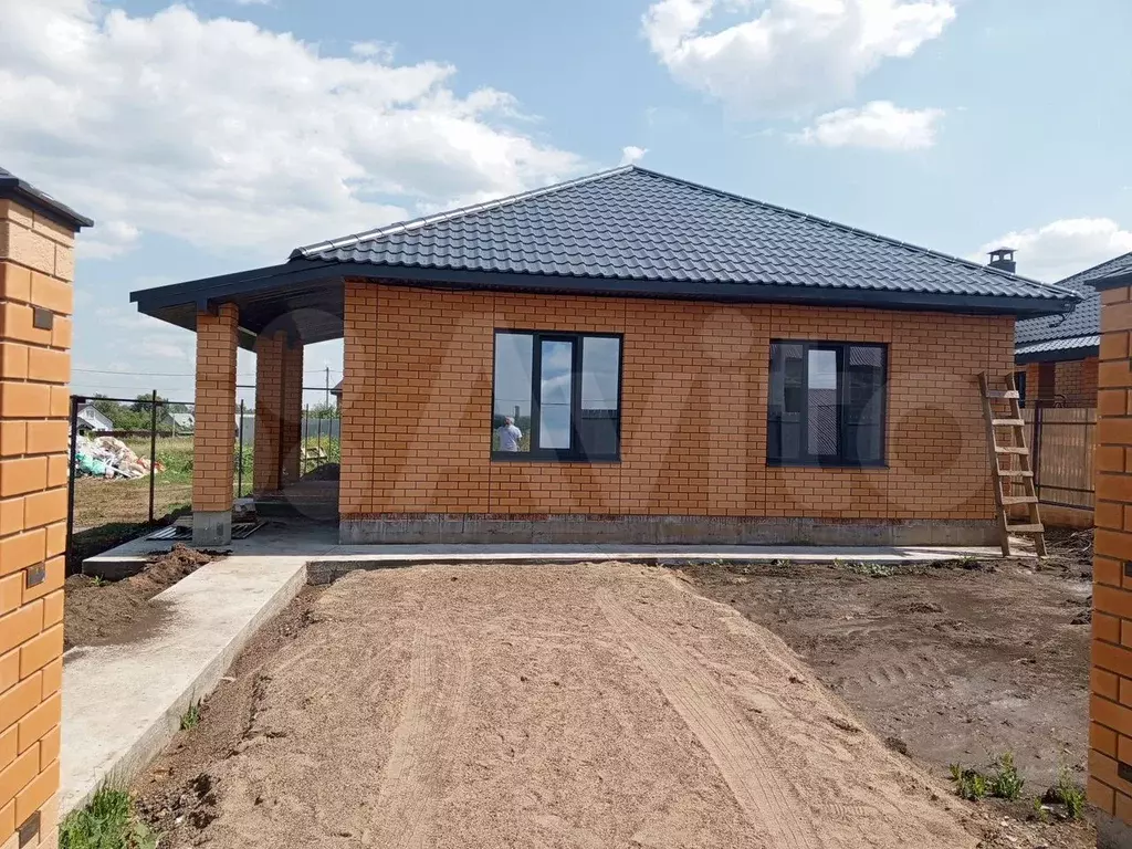 Дом 100 м на участке 6 сот. - Фото 1