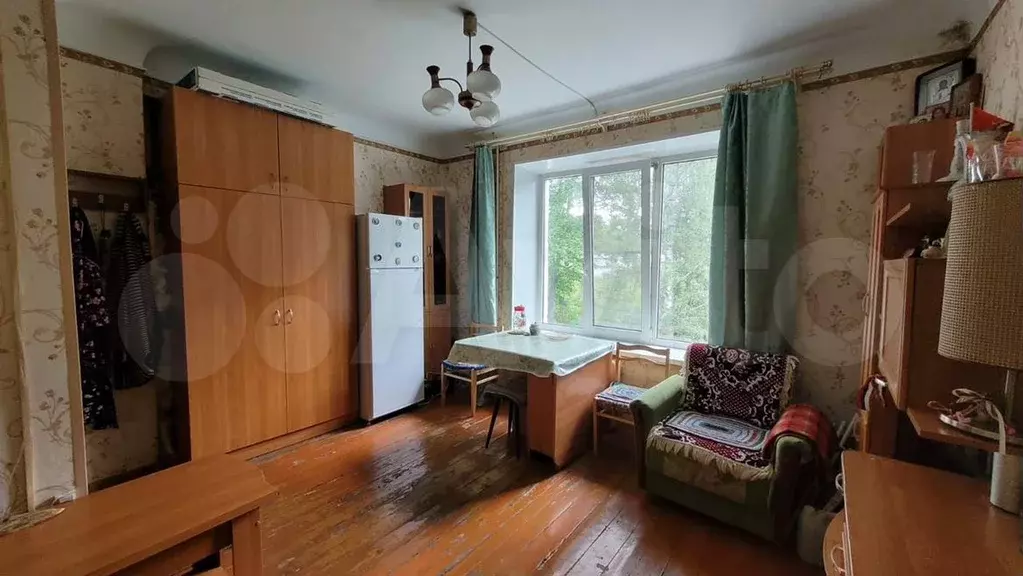 Комната 15,4 м в 3-к., 3/3 эт. - Фото 1