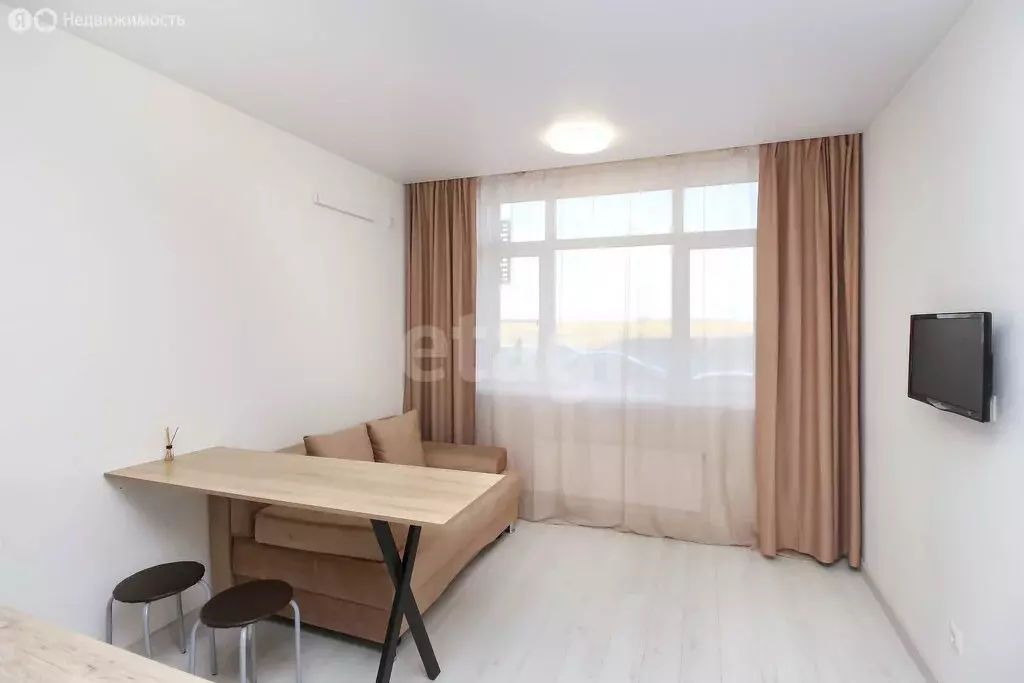Квартира-студия: Тюмень, Алматинская улица, 6 (19.6 м) - Фото 1