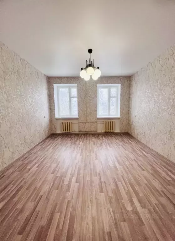 2-к кв. Кировская область, Кирово-Чепецк просп. Мира, 3 (53.5 м) - Фото 2