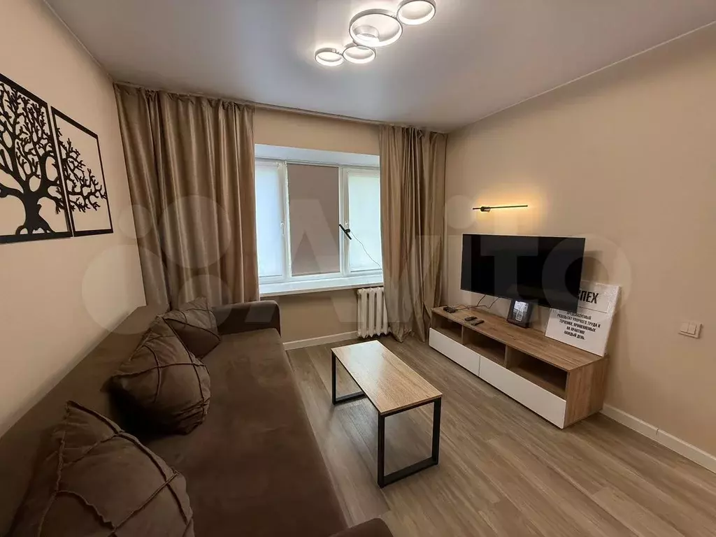 1-к. квартира, 32 м, 2/5 эт. - Фото 0