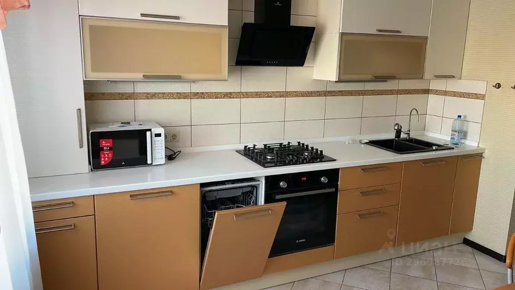 2-к кв. Смоленская область, Смоленск ул. Академика Петрова, 16 (70.0 ... - Фото 1