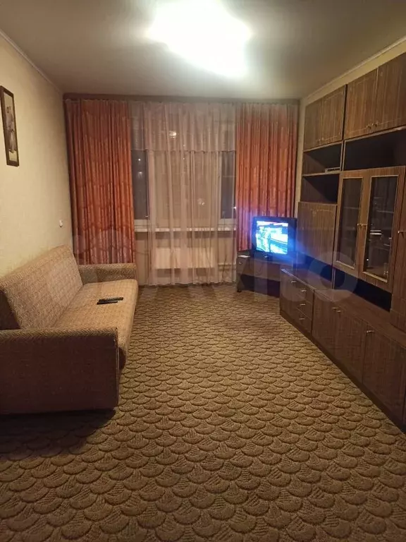 2-к. квартира, 50м, 5/9эт. - Фото 0