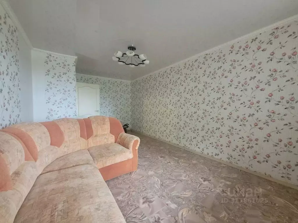 2-к кв. Челябинская область, Чебаркуль ул. Елагина, 532 (54.8 м) - Фото 0