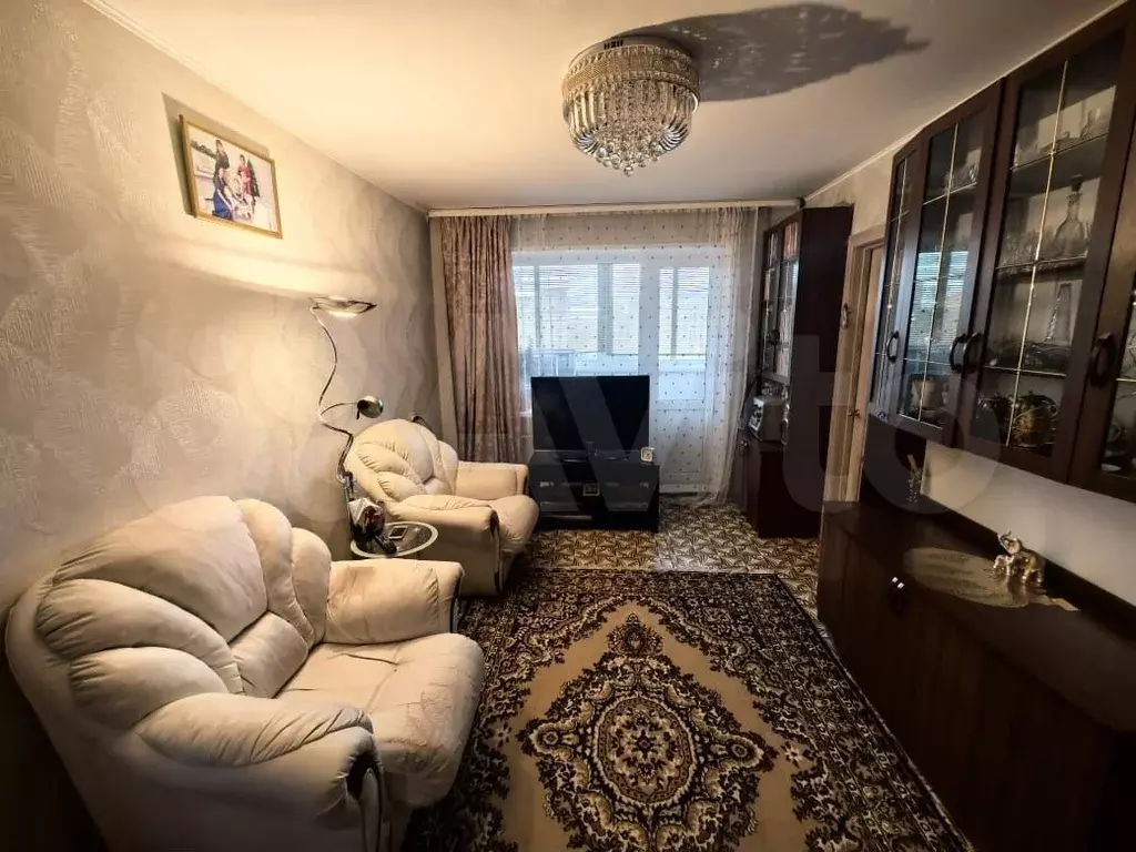 Комната 47,5 м в 3-к., 4/5 эт. - Фото 1
