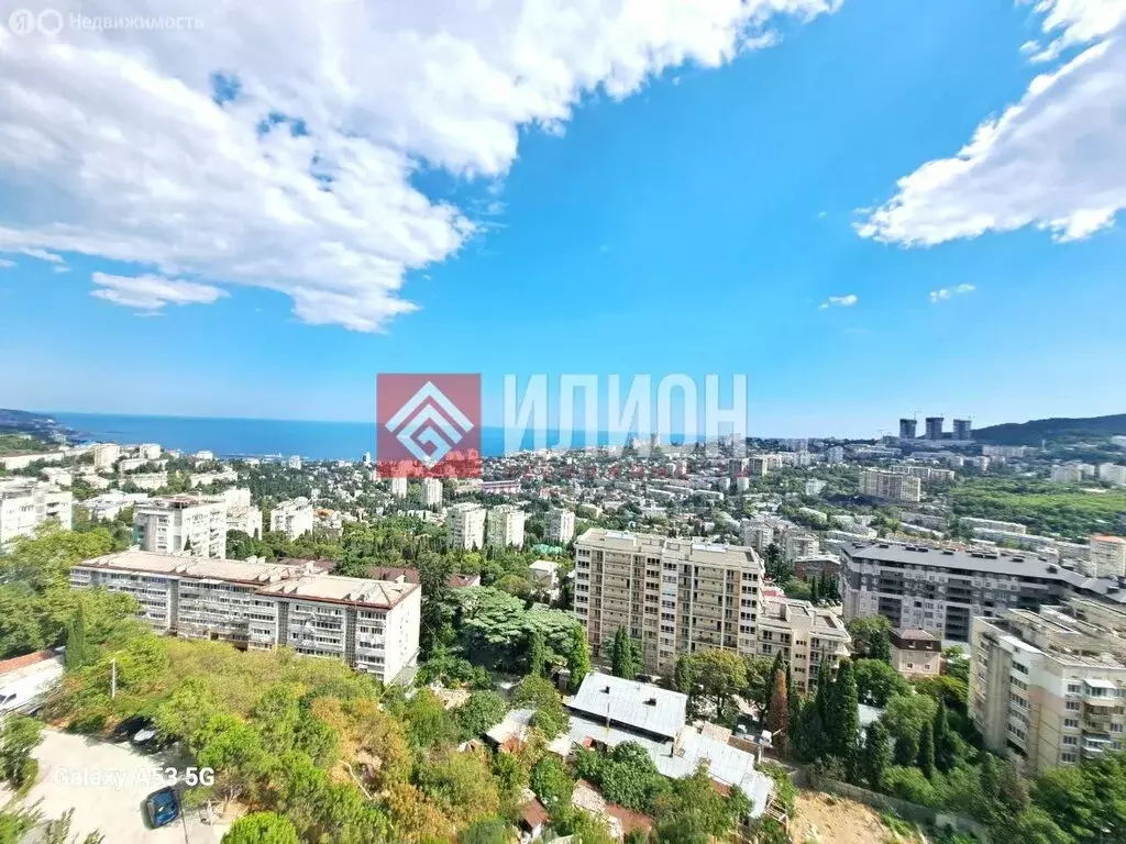 1-комнатная квартира: Ялта, улица Крупской, 52 (50.4 м) - Фото 0