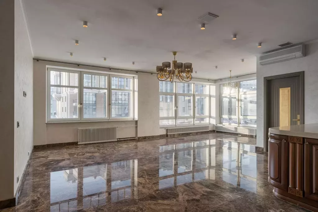 Продается 3-комнатная квартира - Фото 2