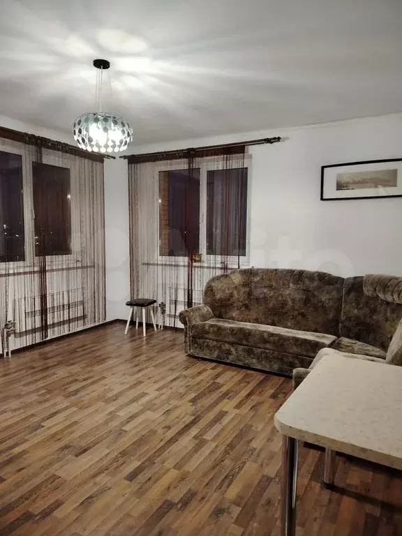 2-к. квартира, 60 м, 4/12 эт. - Фото 1