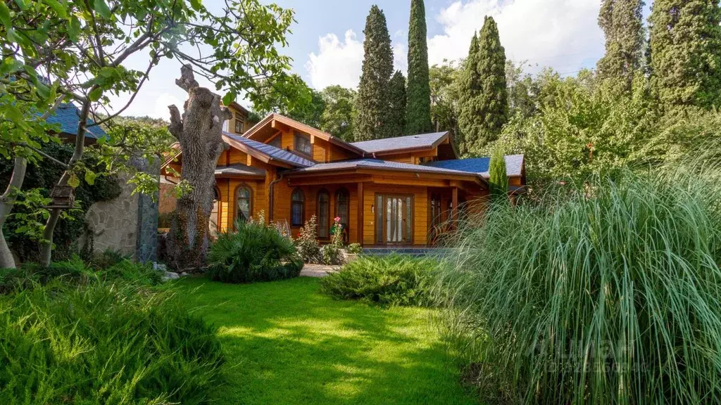 Дом в Крым, Ялта муниципальный округ, Массандра пгт ул. Совхозная, 9 ... - Фото 1