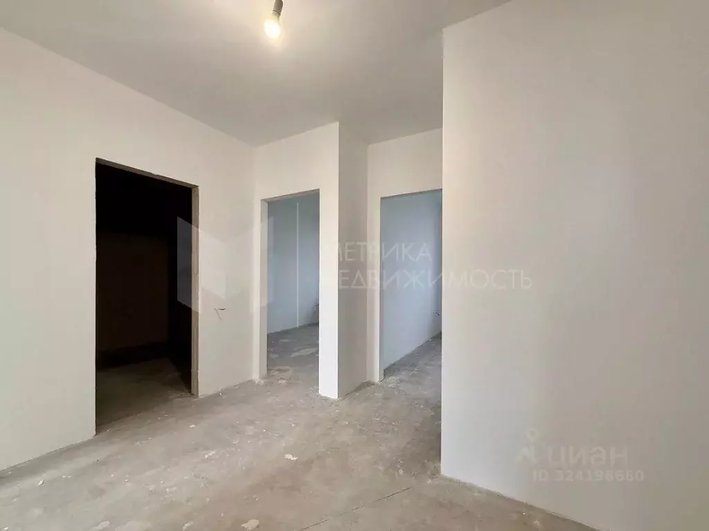 3-к кв. Тюменская область, Тюмень ул. Надира Сагдеева, 4 (60.8 м) - Фото 1