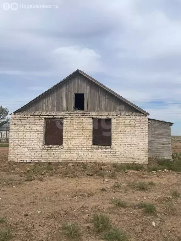 Дом в посёлок Цаган-Нур, улица Санджирова (72.7 м) - Фото 0