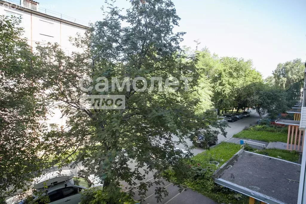 3-комнатная квартира: Кемерово, проспект Химиков, 16А (47.8 м) - Фото 0