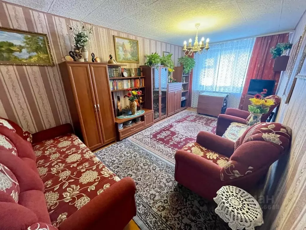 2-к кв. Коми, Ухта Комсомольская пл., 6 (44.0 м) - Фото 0