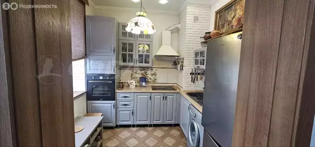 2-комнатная квартира: Тюмень, улица Герцена, 82 (48 м) - Фото 0