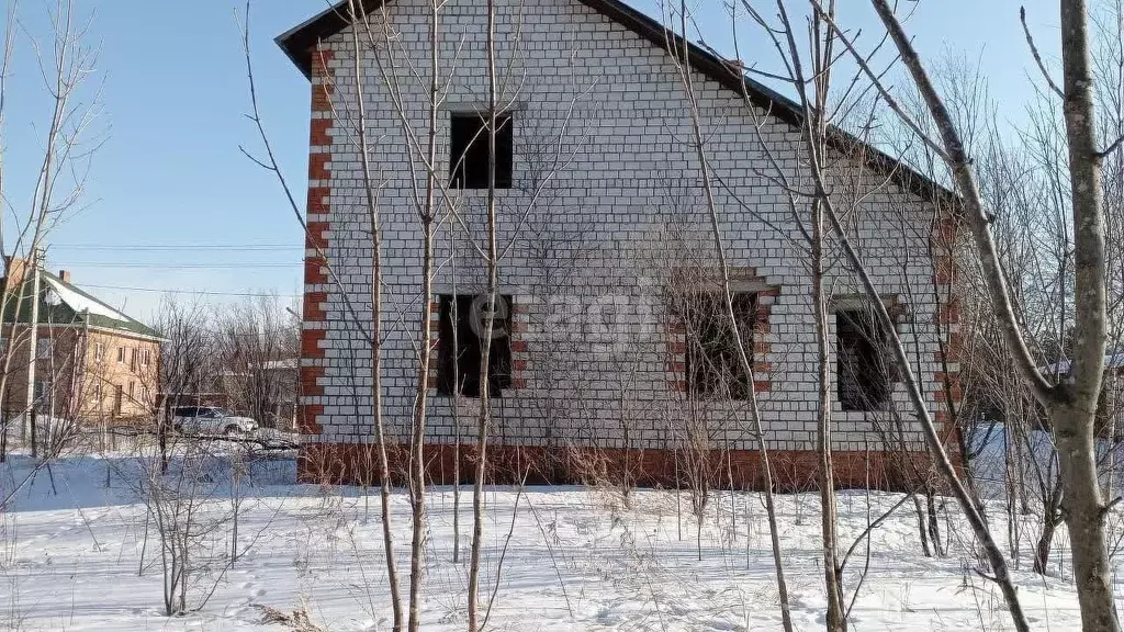 Дом в Хабаровский край, Хабаровский район, с. Бычиха Хехцирская ул., ... - Фото 1