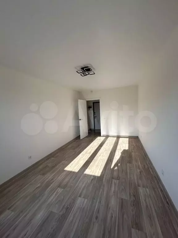1-к. квартира, 38 м, 1/9 эт. - Фото 1