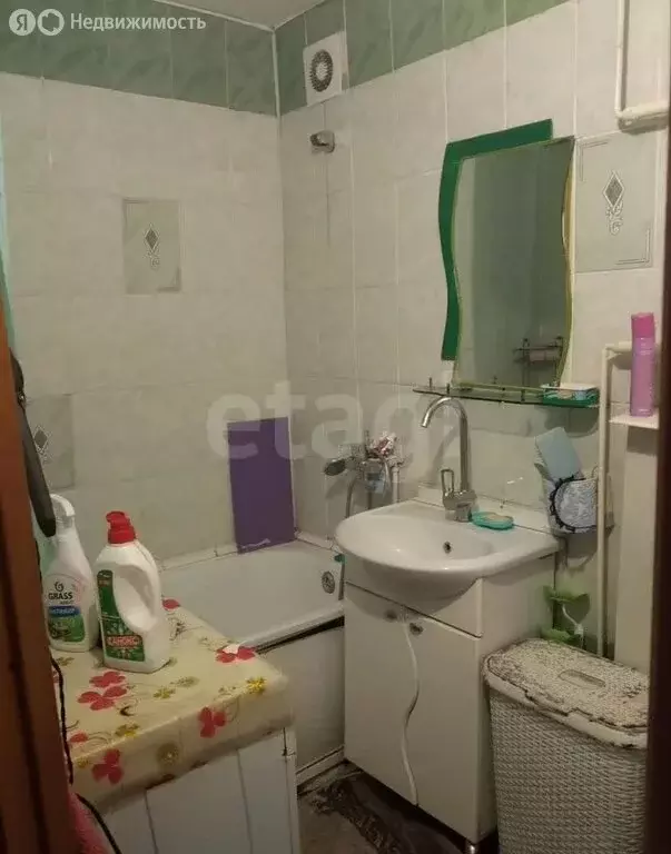 3-комнатная квартира: Кемерово, Белозёрная улица, 44А (51.1 м) - Фото 1