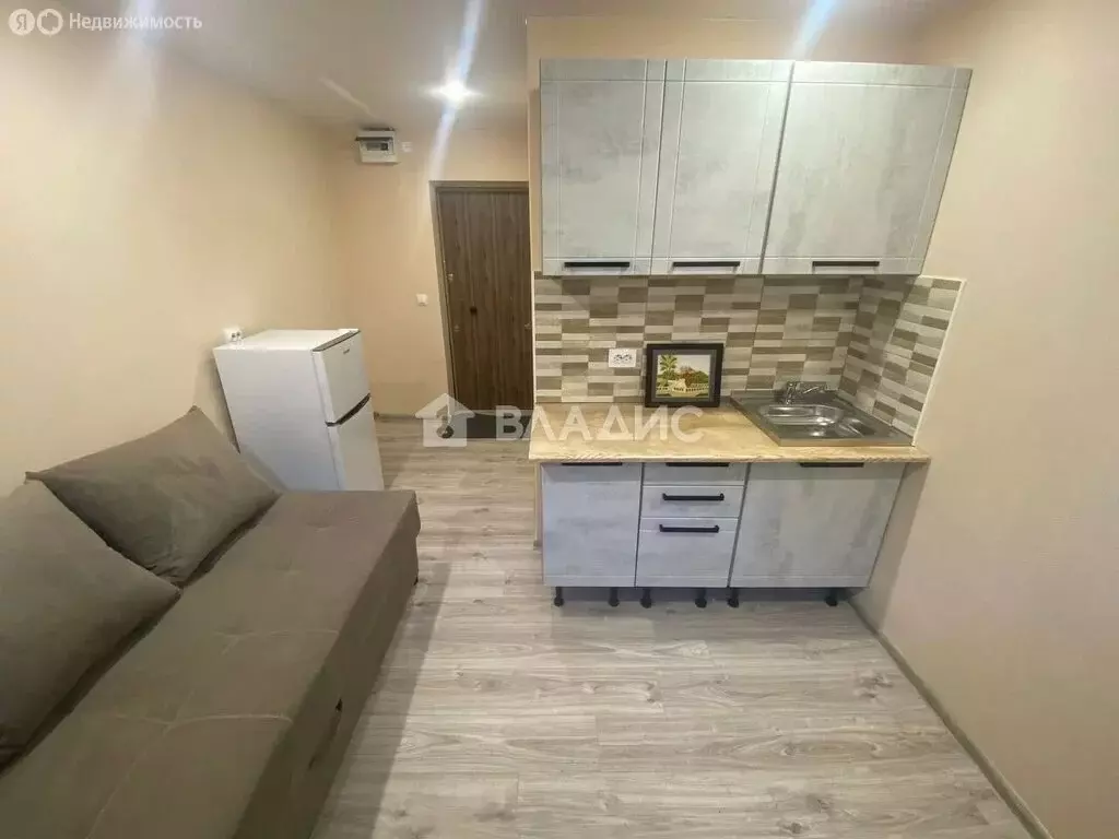 1-комнатная квартира: Улан-Удэ, микрорайон Новая Комушка, Яблоневый ... - Фото 1