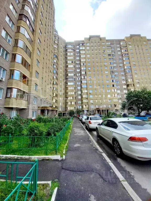 1-к кв. Курская область, Курск просп. Вячеслава Клыкова, 92 (50.0 м) - Фото 0