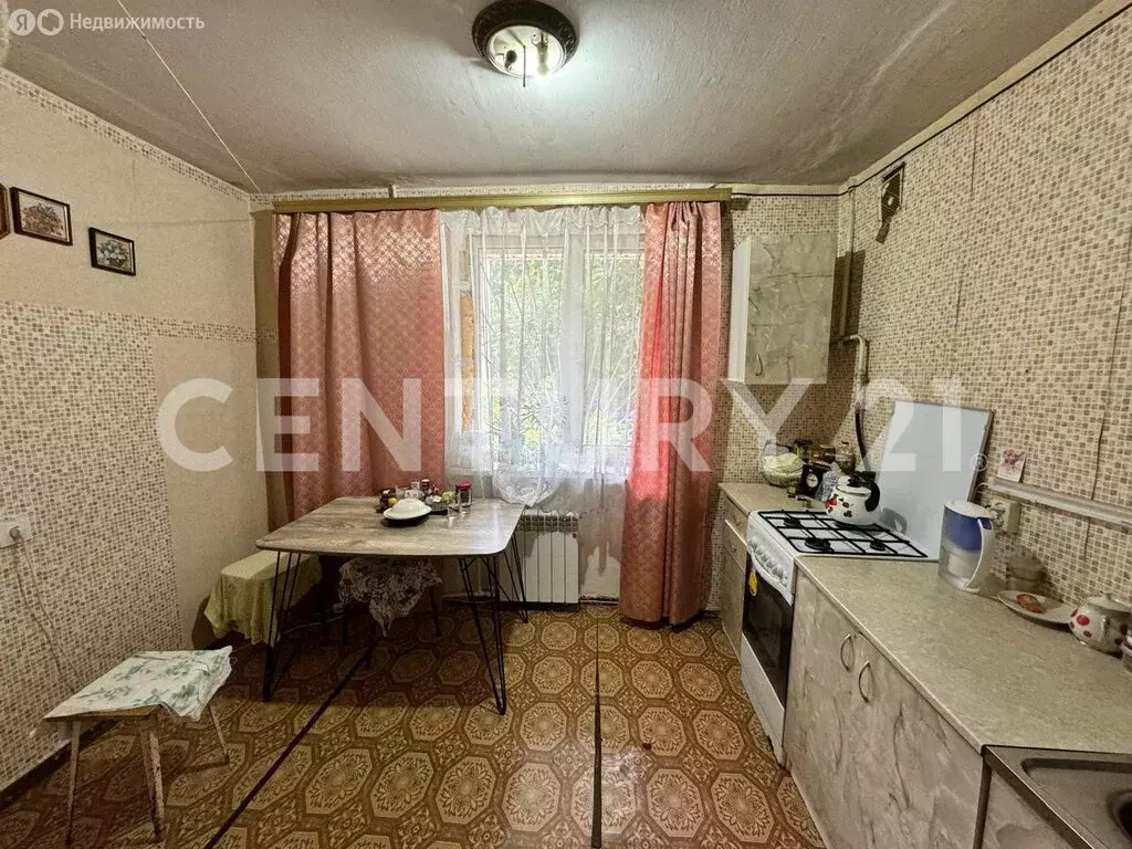 3-комнатная квартира: Севастополь, улица Молодых Строителей, 6 (68.1 ... - Фото 0