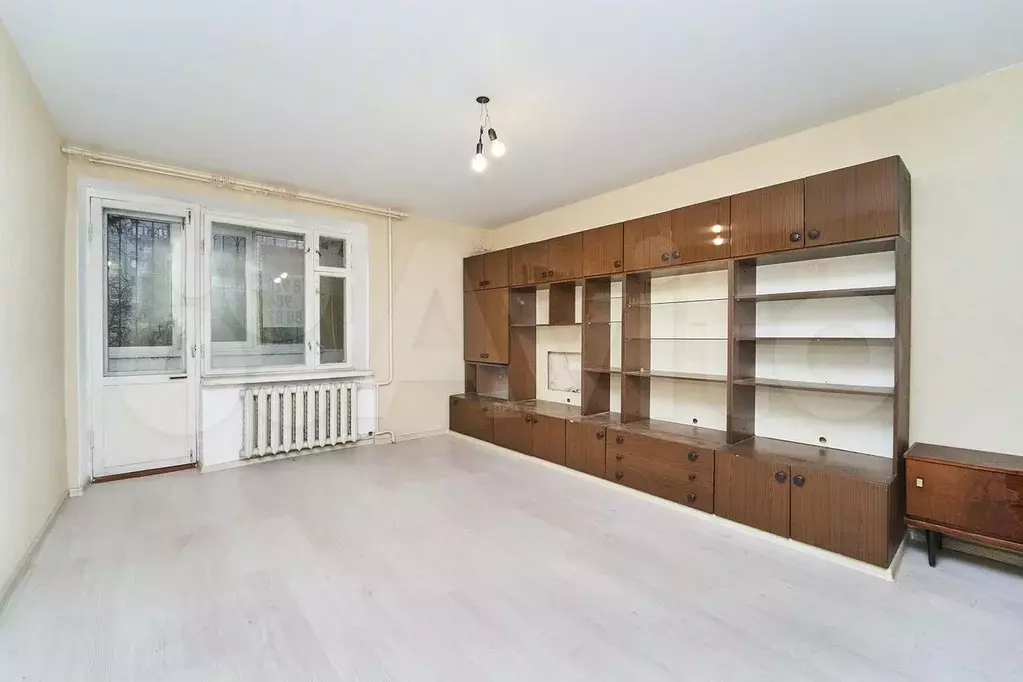3-к. квартира, 90 м, 2/9 эт. - Фото 1