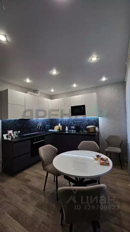 2-к кв. Татарстан, Казань ул. Ярдем, 3 (55.0 м) - Фото 1
