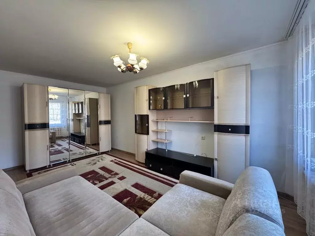 3-к кв. Псковская область, Псков ул. Петрова, 2 (68.0 м) - Фото 2