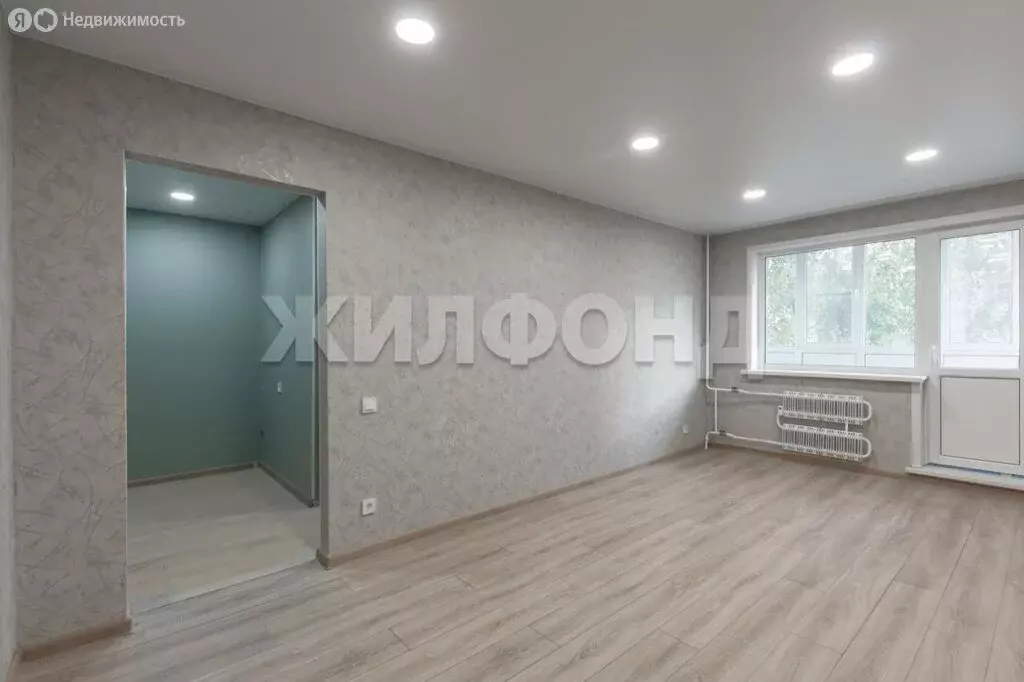 1-комнатная квартира: Барнаул, улица Энтузиастов, 31 (29.9 м) - Фото 1
