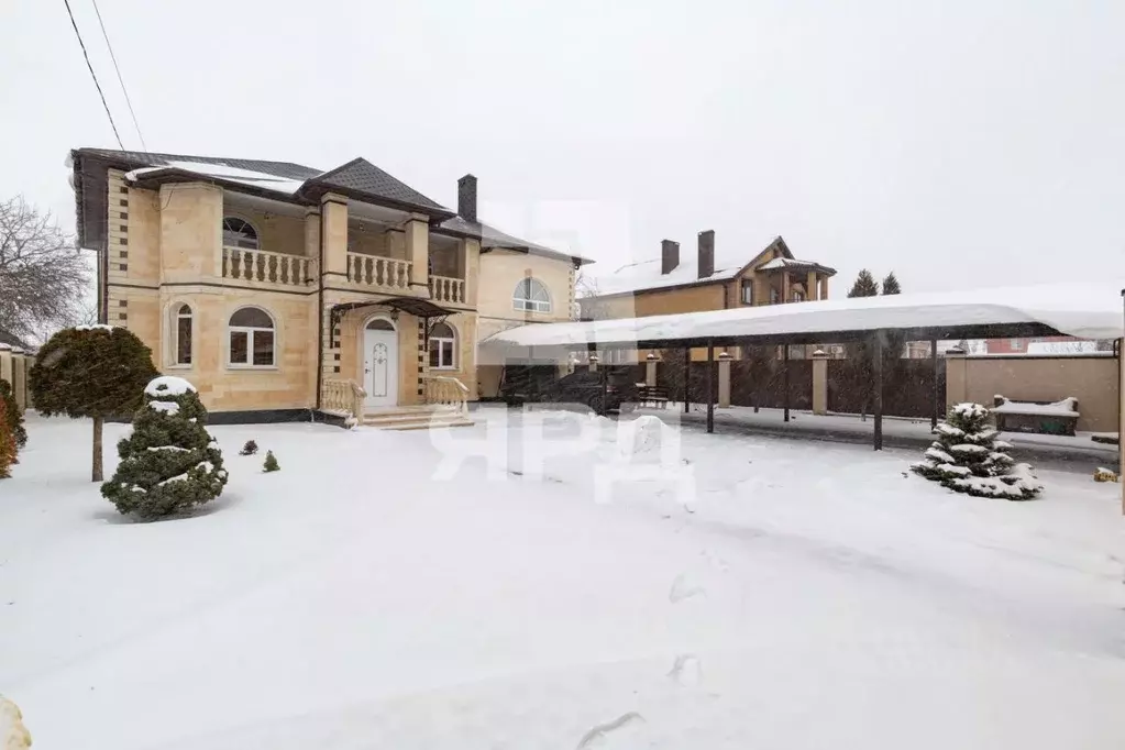 Дом в Ростовская область, Аксай ул. Вячеслава Гетманова, 37 (350 м) - Фото 1